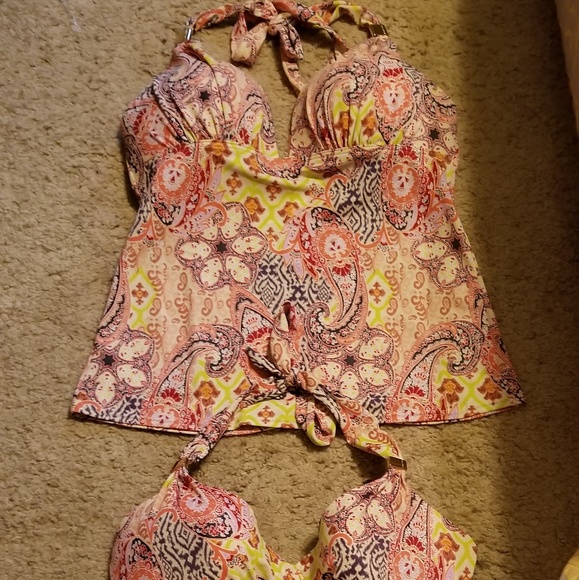 Victoria's Secret swim set - Picture 1 of 6